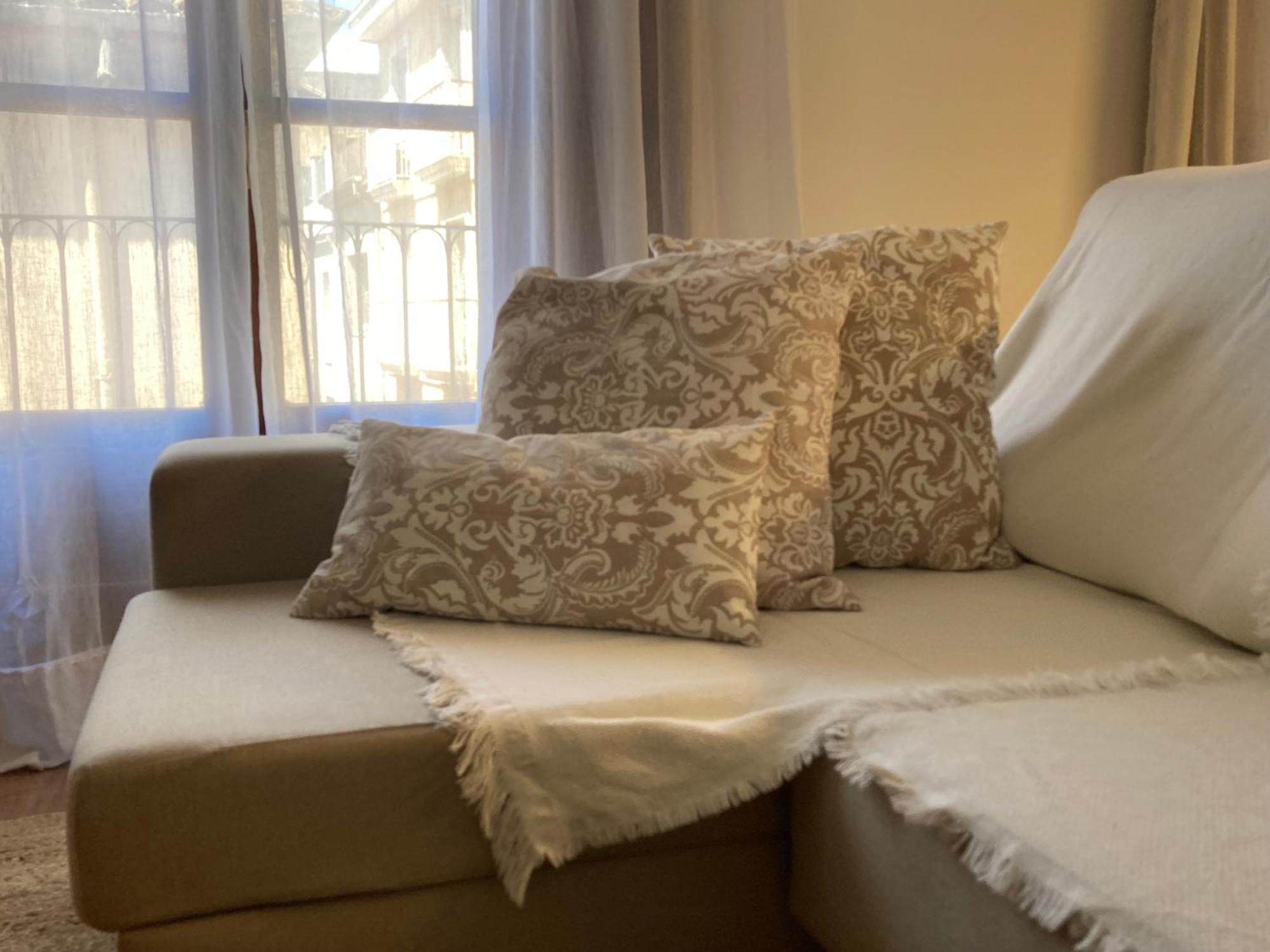 Apartamento Centrico, Climatizado Y Totalmente Equipado De 3 Habitaciones Para 6-7 Personas 圣科洛马·德法尔 外观 照片