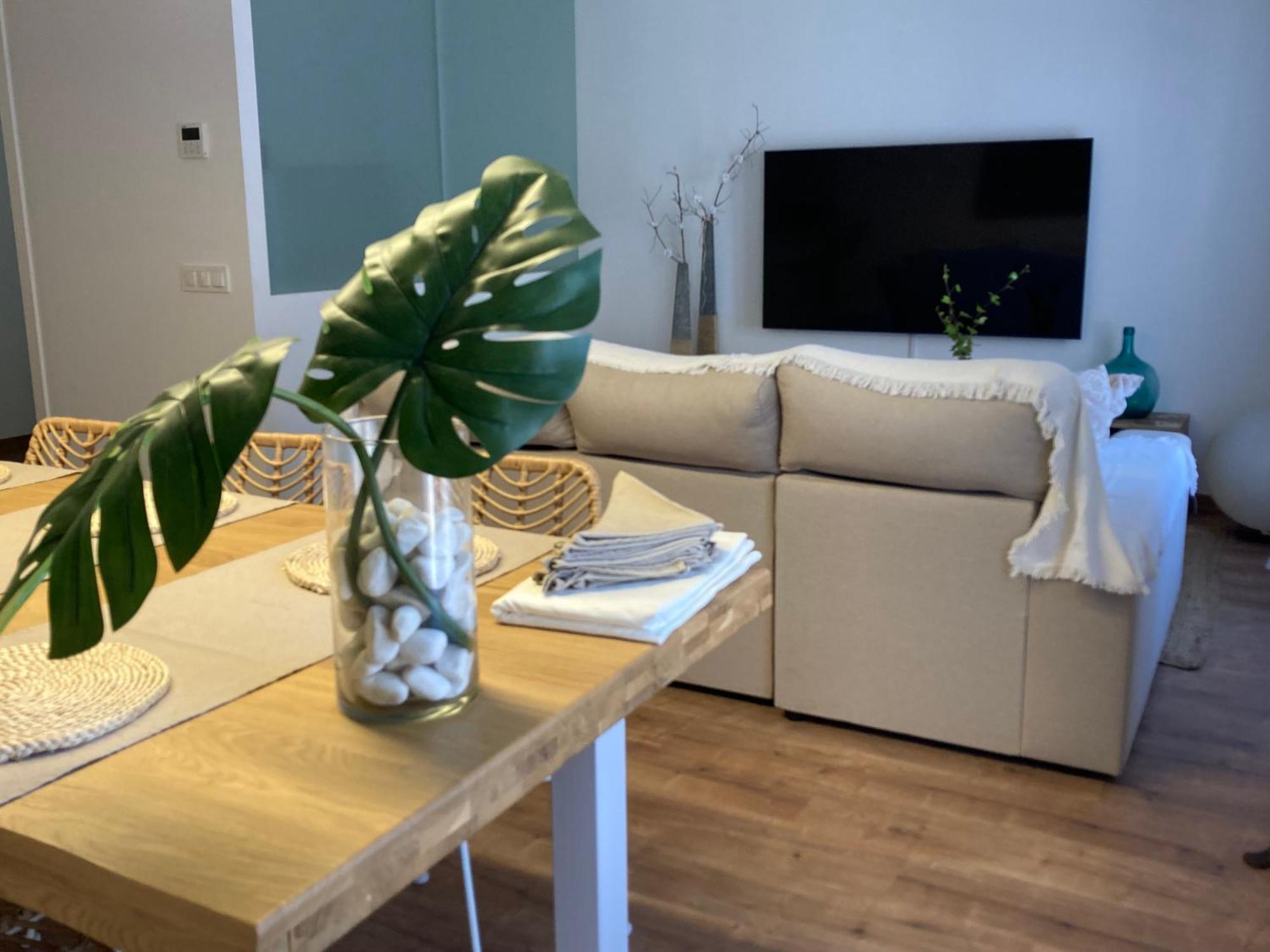 Apartamento Centrico, Climatizado Y Totalmente Equipado De 3 Habitaciones Para 6-7 Personas 圣科洛马·德法尔 外观 照片